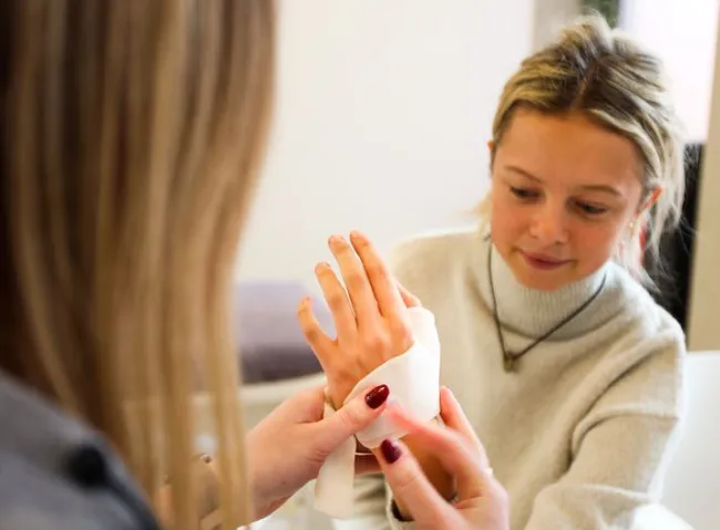 Hand- en polsrevalidatie