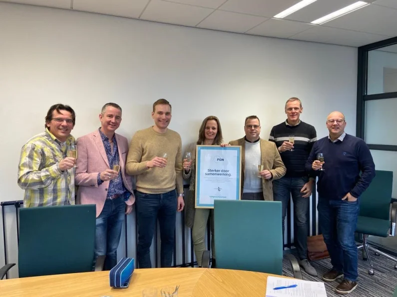 Praktijk Joosten sluit aan bij Paramedisch Adviescentrum Aalsmeer (PACA) en Fysiogroep Nederland.